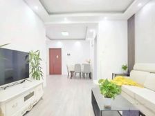 新上笋盘,购置婚房,诚意急抛,正对中心公园,接受置换,带车位