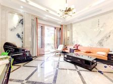 上下四层带电梯,住家豪华装修 满五年保养极好 采光通风好