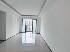 千灯湖5公里 精装现房免佣急售 3号线地铁已通车中交白兰春晓