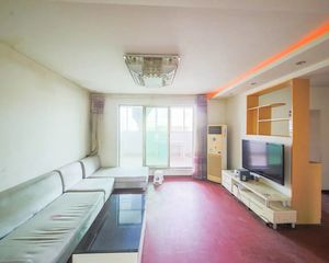 仁和家园 3室2厅2卫 78.00万