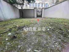 联排别墅 位置好 满两年 价格能谈 随时看房 南北院子