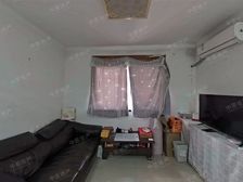 周康四村 1室1厅1卫 简单装修 266万元