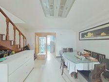 周康四村 5室3厅2卫 精装修 399万元