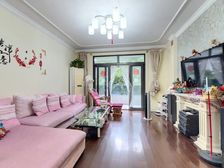 2007年次新房 独用100平露台 一梯两户