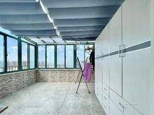 万科价值三房! 楼层好,可以接受置换,带产权车位,视野无忧。