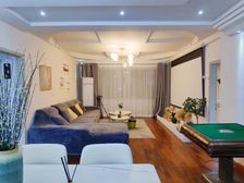 渝中区洪崖洞旁一线江景三房,民宿精装,看房方便