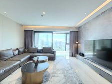 方圆月岛 豪华装修 中区繁华地段 全南向看繁华璀璨 业主急售