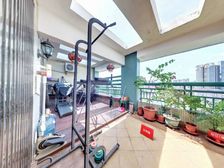 东区 单价八字头 大五房 复式 另有露台近天奕国际