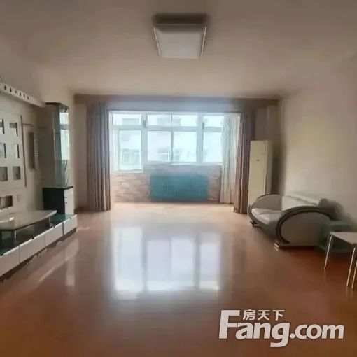 王 府公 寓 3居室 180平 年后可以看房