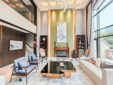 迎宾路3号 5室3厅1卫 精装 2300万元