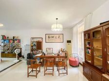 满五,装修过,前后花园,顶楼带露台,低密度纯别墅