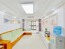 地铁口,香漫雅园小三居 双商圈 交通便利 房东急换房,诚心卖