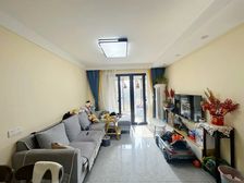 城北 满二 临地铁 商品房 朝南 小三房 交通便利