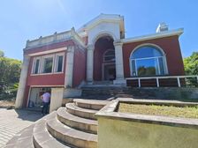 闵行马桥板块新出大独栋 位置好 总价低 地上三层 地下室