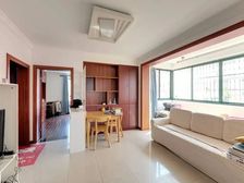 地铁5号线剑川路站200米,满五年,拎包入住,边套