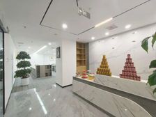 东直门:天恒大厦300平米,精装修,周末有空调,随时看房入驻