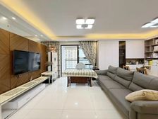 金域华府一期高楼层四房,保养好,看房方便