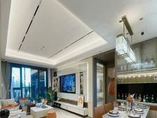 新上 金地万悦城南北朝向3居2卫 靠谱出售