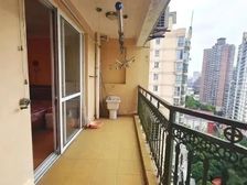 新出文定天下苑,近汇师,板式南北通三房,置换外区急售,采光好