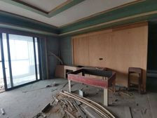 急售 蕞大户型 超高楼层 湖景一览无余 鼎尖资源 来电咨询