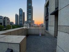 联泰天禧 5室2厅3卫 毛坯 899万元