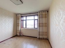 我是此房维护人 真实在售 看房和我联系 采光好 房主诚意出售