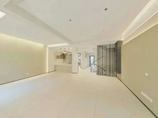 中金海棠湾(二期别墅) 精装修 没住过人 近地铁 诚售!