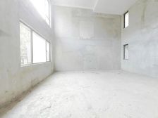 高新区 创新一路 力高滨湖国际 电梯洋房 带前后院子