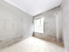 复式楼带花园四房洋房,一路之隔就是公园,安家之翼