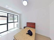 新鲜清凉一夏,全新装修带双天井光线好,中心位置紧邻莘庄地铁口
