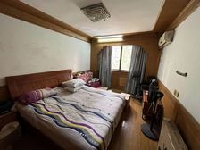 小区中间位置 采购很好 房 小区有性价比的一套