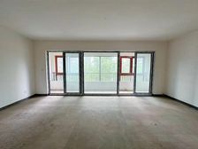 加树八板式大平层成熟区域门口轻轨加商业