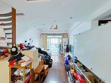 此房满五年 视野开阔 采光充足 诚意出售,位置幽静