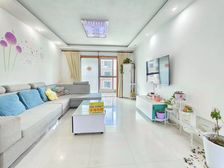 在 售!置换诚心出售 随时看房 商品房 南北通透