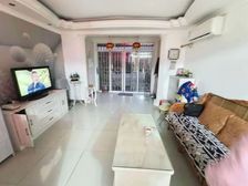 富浩花园,一楼带花园,使用面积大,看房随时可以看!!!