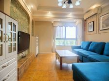 看房方便 照母山爱琴海光环双商圈 近地铁站 公园旁