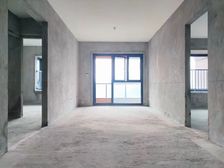 次新楼盘 南坪海棠溪轻轨站门口 交通方便 视野开阔