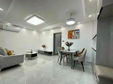 辛耕大厦,1998年竣工,两房朝南,全新装修,一梯两户,急售