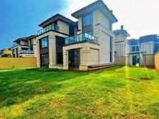 滇池海埂大坝旁 筑友玺珑湾送花园带车位 现房特价看西山睡美人