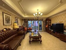 急售,阿尔法豪装四房,三房朝南,采光视野无档,出价就卖