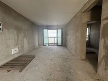 联泰天禧 3室2厅2卫 毛坯 285万元