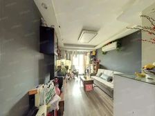居家装修,近地铁邻万达,交通便利满五年wei一
