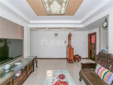 12号线旁电梯高层次顶楼,南北户型视野采光好,看房方便可预约