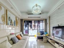 中高楼层,户型方正,保养新净,诚意出售。