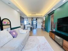 万科天空之城3期 地铁站旁 豪华装修3房 飞机户型 有钥匙