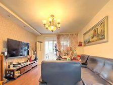 我搞得定的业主,精装修标准三房,中间楼层