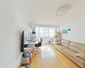 【精装修带电梯】厨卫全明+平层入户?????诚意!