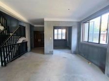 雍景王府下叠上下四层带院子,出门地铁口站小外国语,天虹万达。