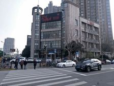 北外滩超低租金,高度接近六米,适合密室,剧本杀,文体项目等行