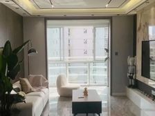 新出品质小区,带产权车位,环境优美,闹中取静,飞机户型天花板